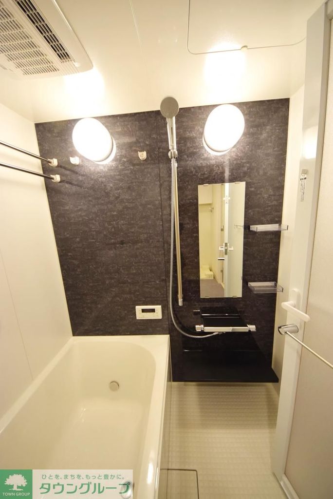 バス・シャワールーム　洗面