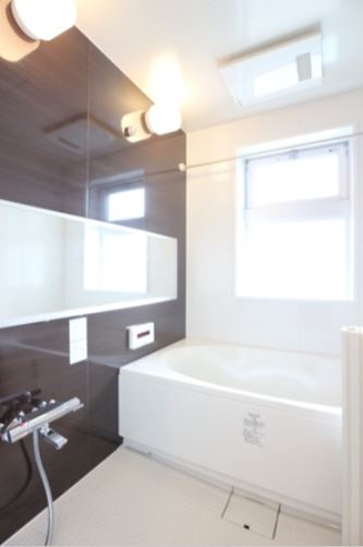 バス・シャワールーム　日々の暮らしに欠かせないお風呂です