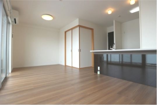 居室・リビング　ゆったり過ごせる居間です