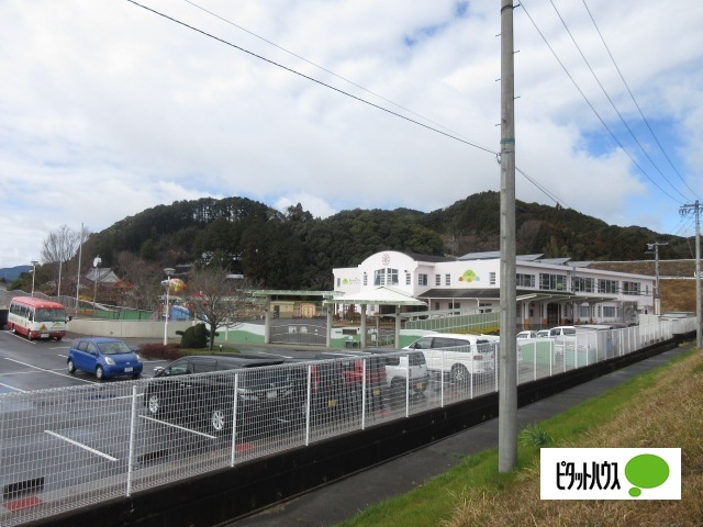 幼稚園・保育園　認定こども園島田中央幼稚園（幼稚園・保育園）まで318m