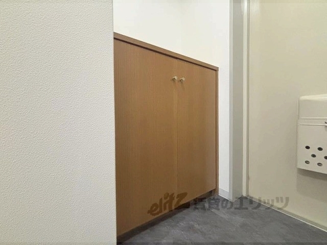 収納　下駄箱