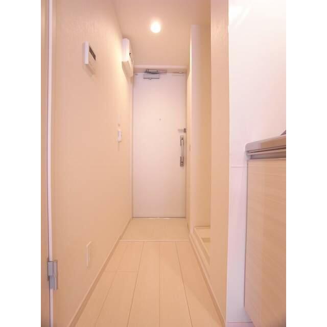 玄関　（別タイプ参考写真）リブリ・田端　荒川区?尾久1