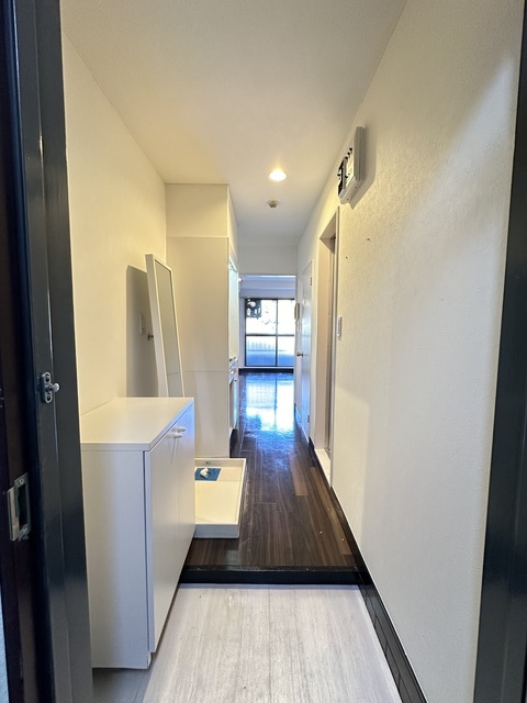 玄関　別部屋参考写真です