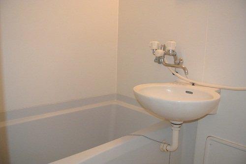 バス・シャワールーム　バスルーム