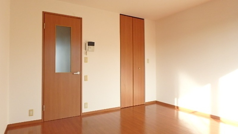 居室・リビング　図面と現状に相違がある場合には現状を優先