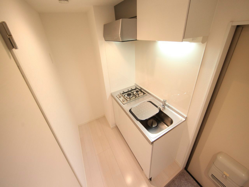 キッチン　システムキッチン（ガス2口）冷蔵庫・レンジ等ご用意できます