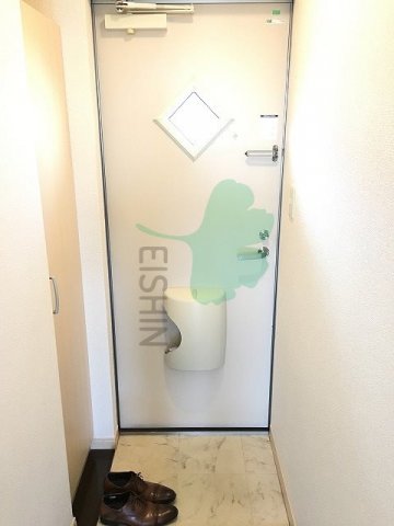 玄関　下駄箱もしっかりついてます！