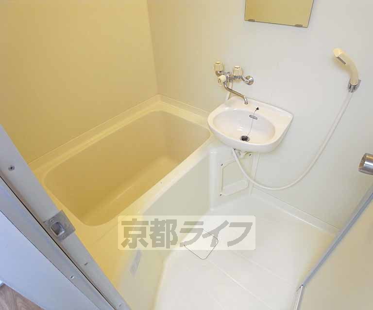 バス・シャワールーム　セパレートのバスルームです