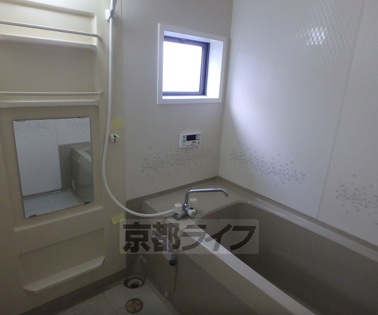 バス・シャワールーム　一日の疲れを癒すバスルーム