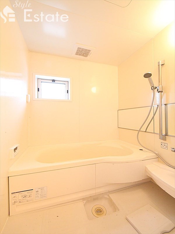 バス・シャワールーム　バスルーム