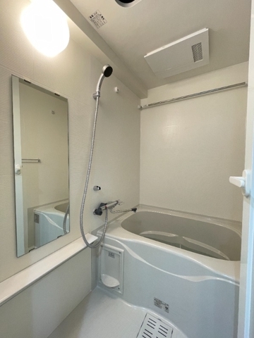 バス・シャワールーム　風呂