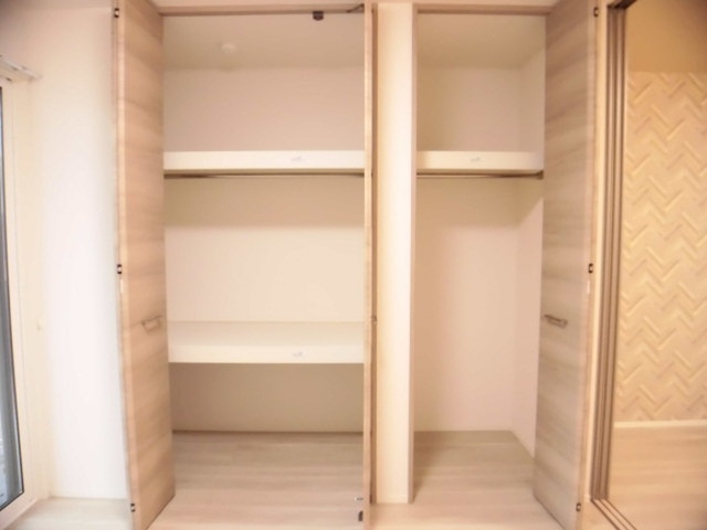 収納　１０２　クローゼット