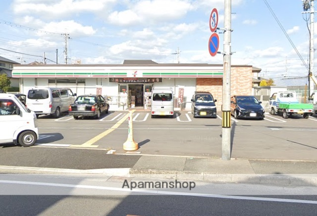コンビニ　セブンイレブン（コンビニ）まで417m