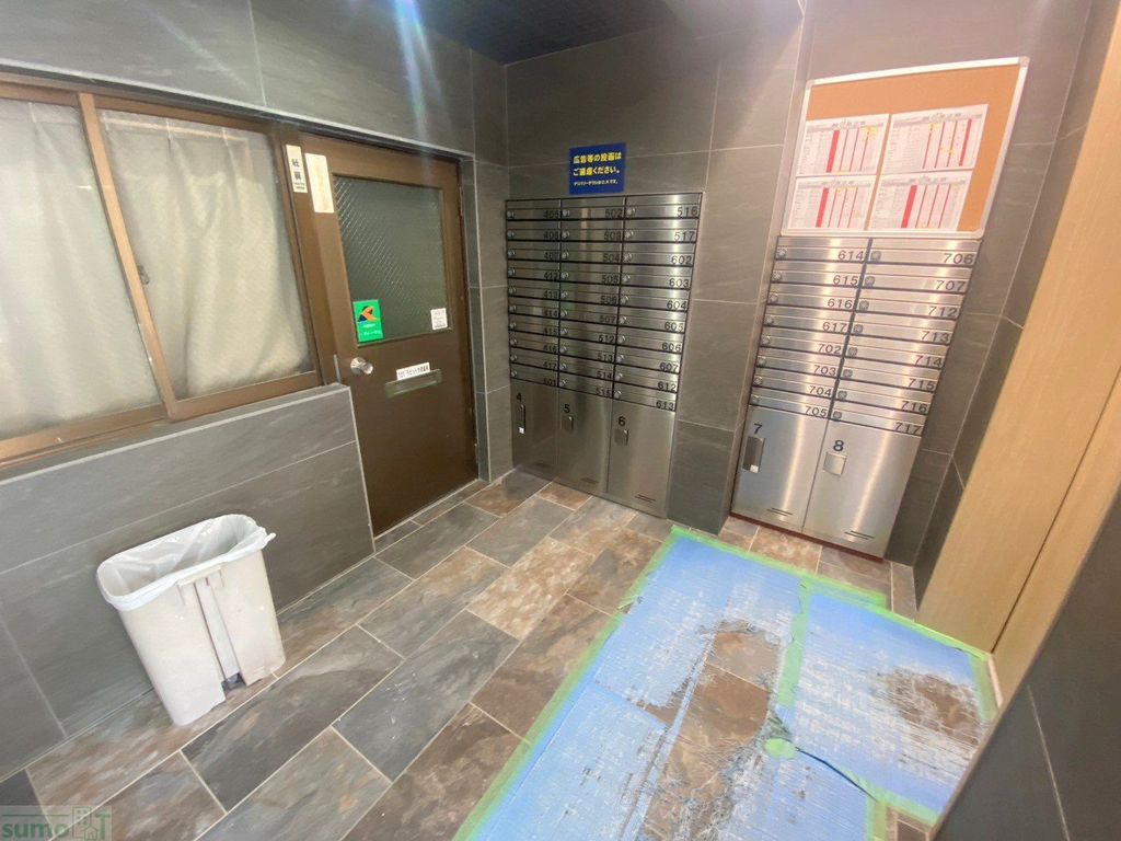 ロビー　エントランス