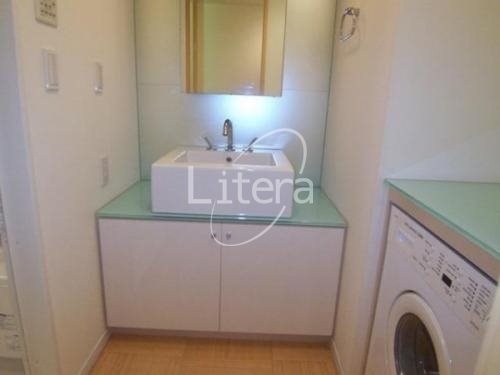 洗面設備　参考写真