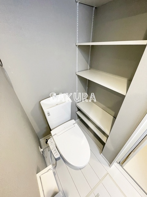 トイレ　嬉しい温水洗浄便座♪