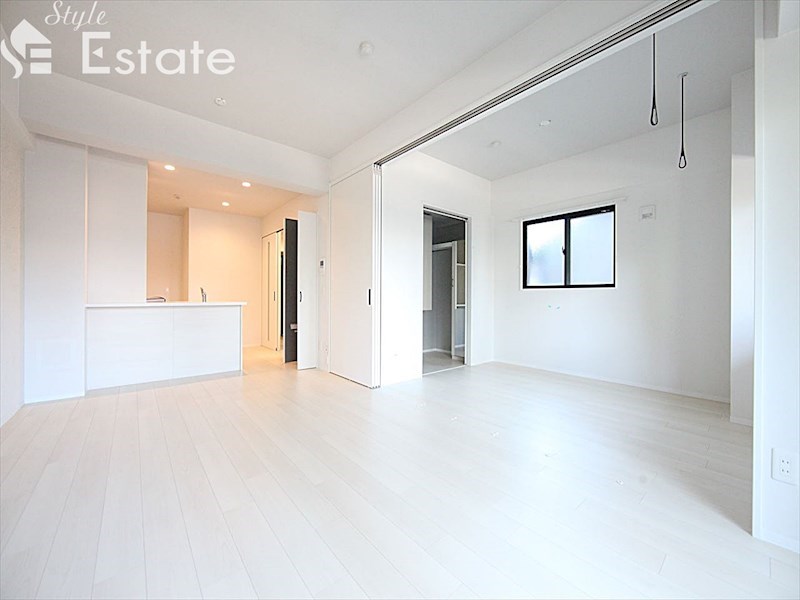 居室・リビング　内装