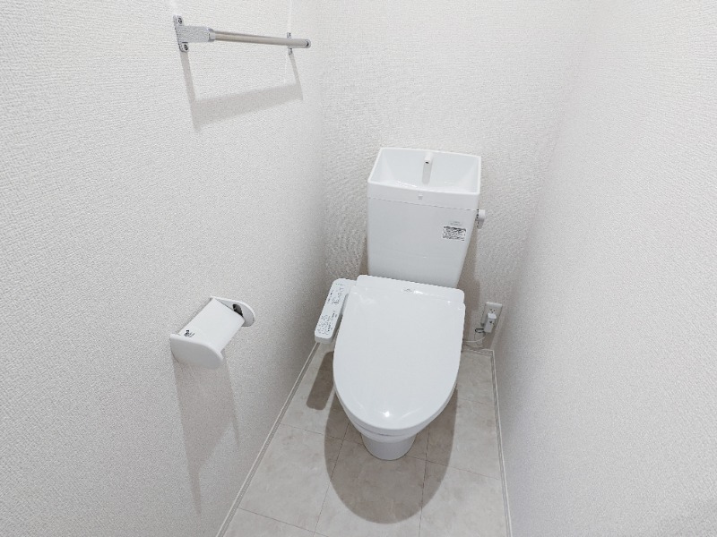 トイレ　図面と現状に相違がある場合には現状を優先