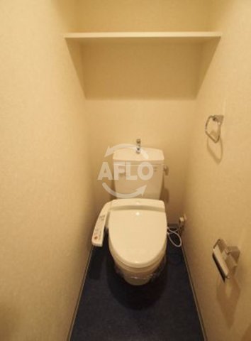 トイレ　ミュプレ北浜　温水洗浄便座