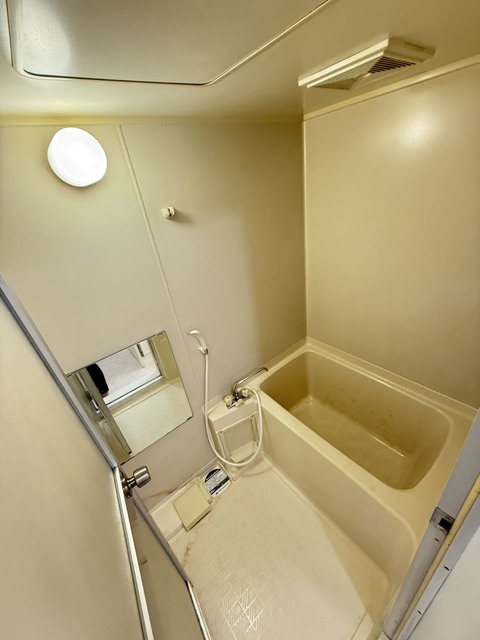 バス・シャワールーム　別部屋参考写真です