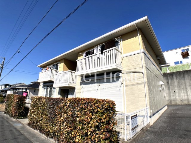 建物外観　落ち着いた雰囲気の外観です