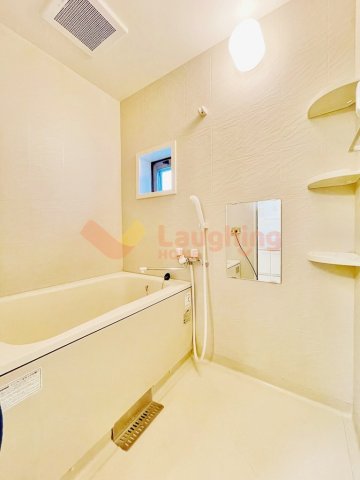 バス・シャワールーム　お風呂です