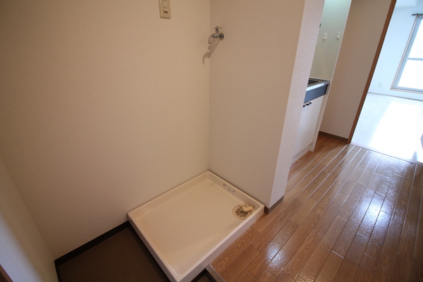 その他部屋・スペース　洗濯機置き場