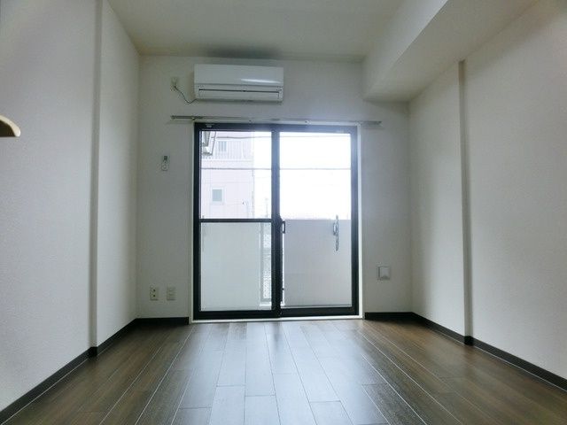 居室・リビング　陽当たり良好