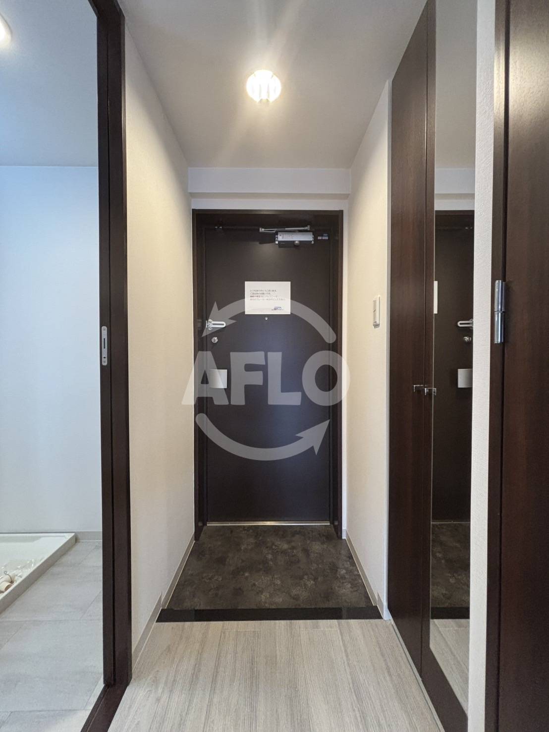 玄関　アーバネックス西長堀　玄関