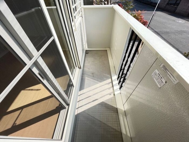 バルコニー　図面と現状に相違がある場合には現状を優先