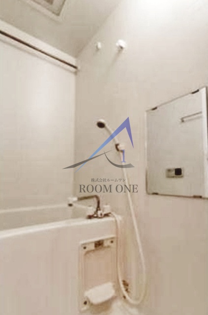 バス・シャワールーム　お風呂です。