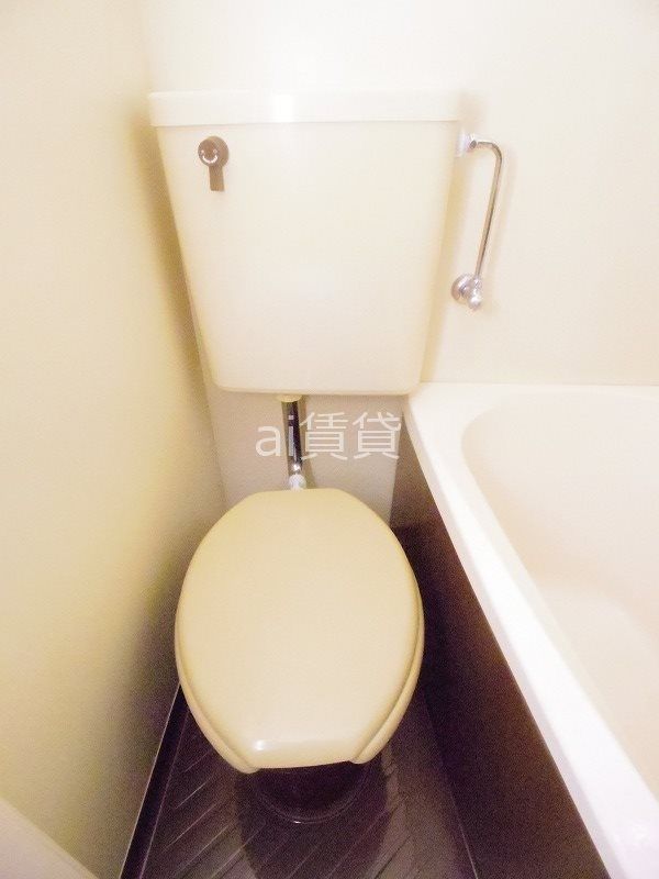 トイレ　※同仕様写真