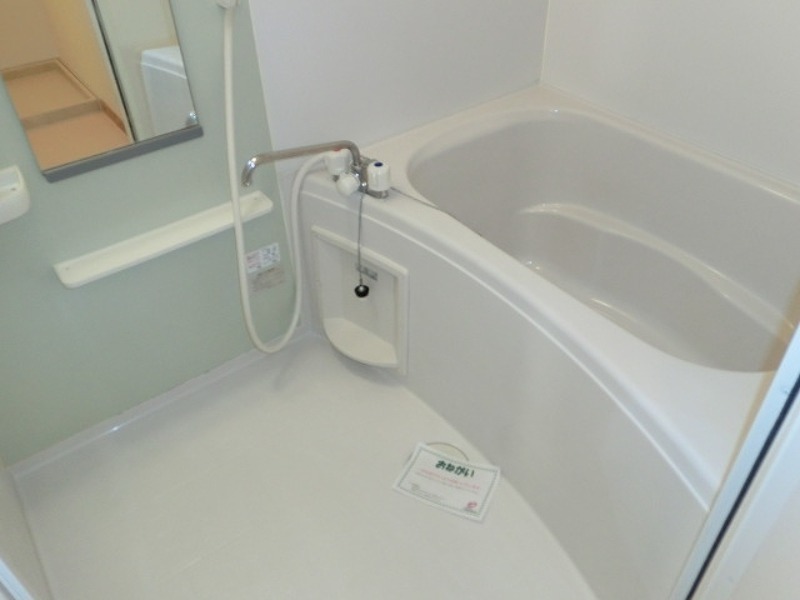 バス・シャワールーム　図面と現状に相違がある場合には現状を優先