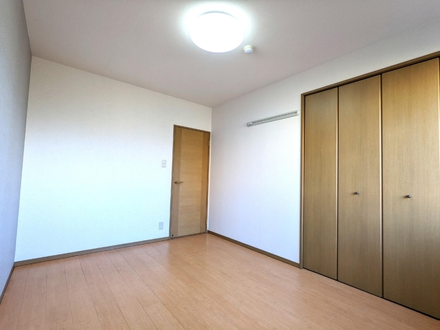 居室・リビング　１０１号室