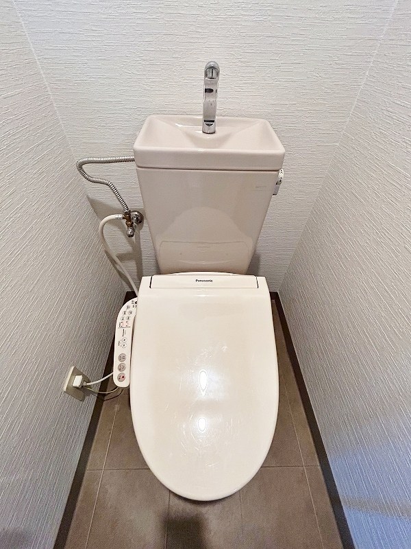 トイレ　★温水洗浄便座★