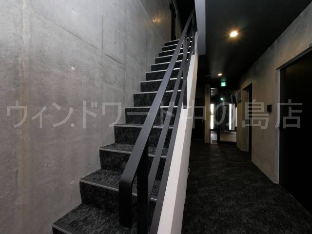 ロビー　詳細は、ウィンドワード中の島店までご相談下さい。