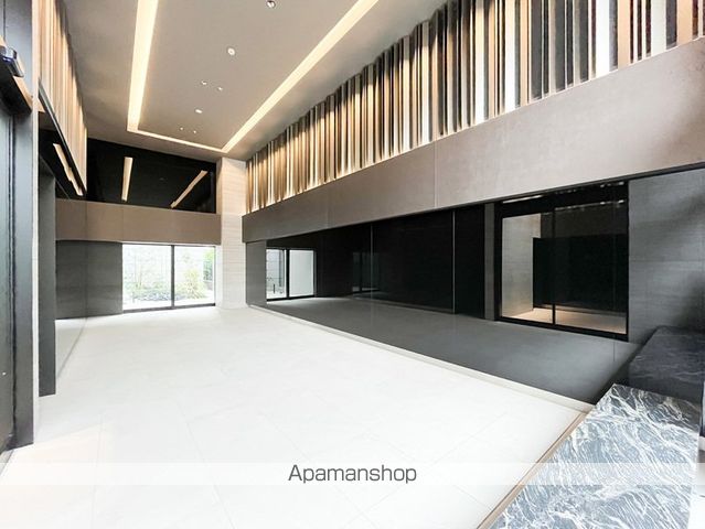 ロビー　ロビー