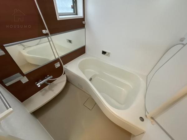 バス・シャワールーム　お風呂です