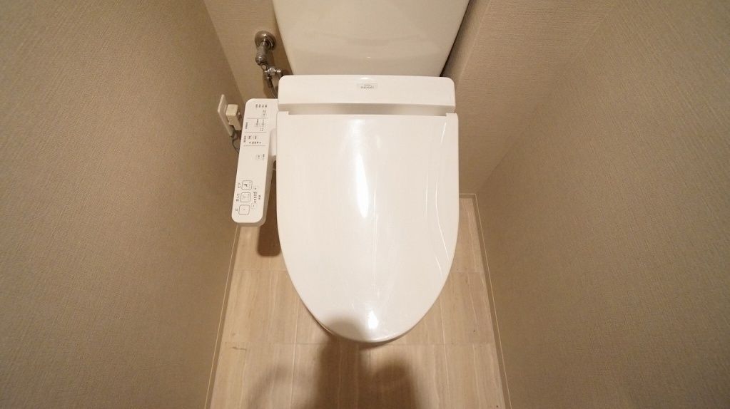 トイレ　トイレ