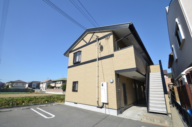 建物外観　シンプルでオシャレ