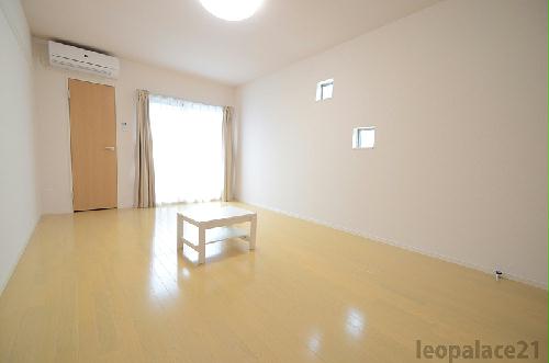 居室・リビング　設備・仕様は号室により異なる為、現況を優先いたします。