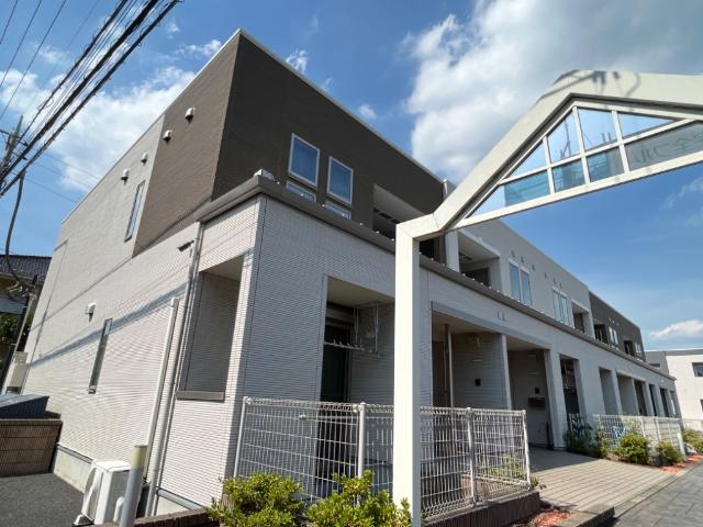 建物外観　外観写真（昼）