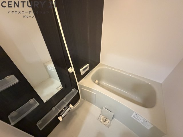 バス・シャワールーム　浴室乾燥・追い炊き機能付きのバスルーム♪