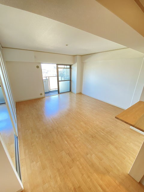 居室・リビング　おしゃれなリビングです