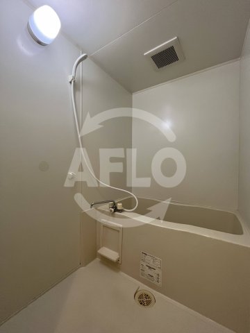 バス・シャワールーム　ZERO弁天　バスルーム