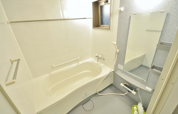 バス・シャワールーム　★浴室★