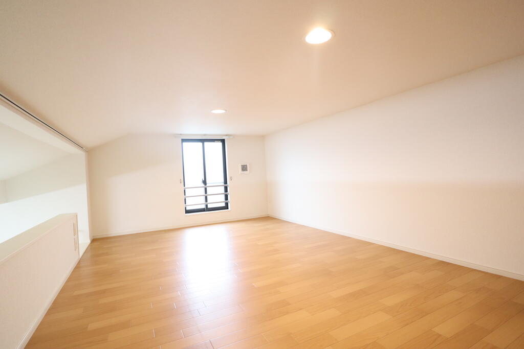 エントランス　ロフト