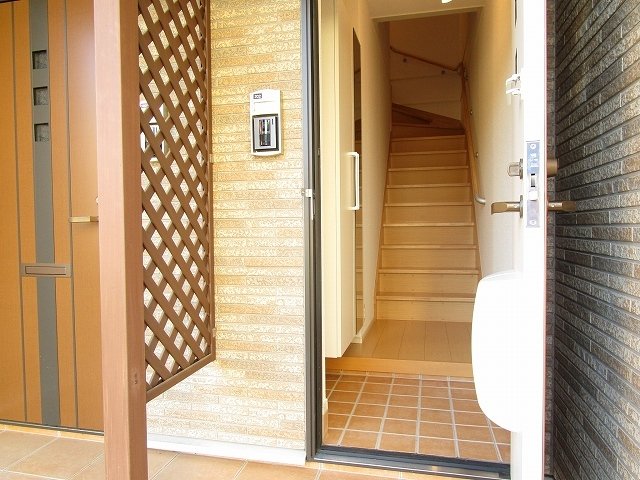 玄関　毎日通る玄関はこちらです