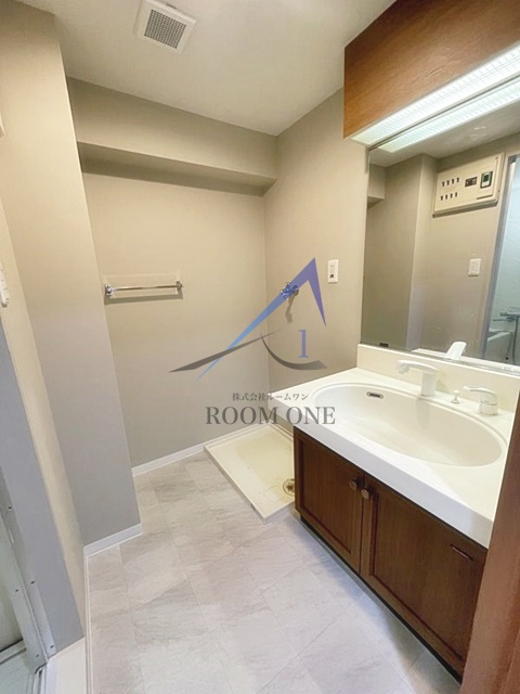 洗面設備　洗面台です。