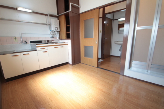 居室・リビング　※別部屋の写真です